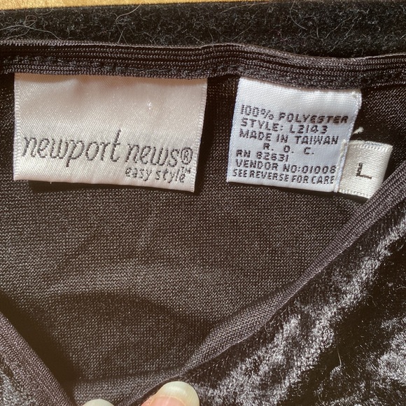 Velvet Chemise - Picture 5 of 5